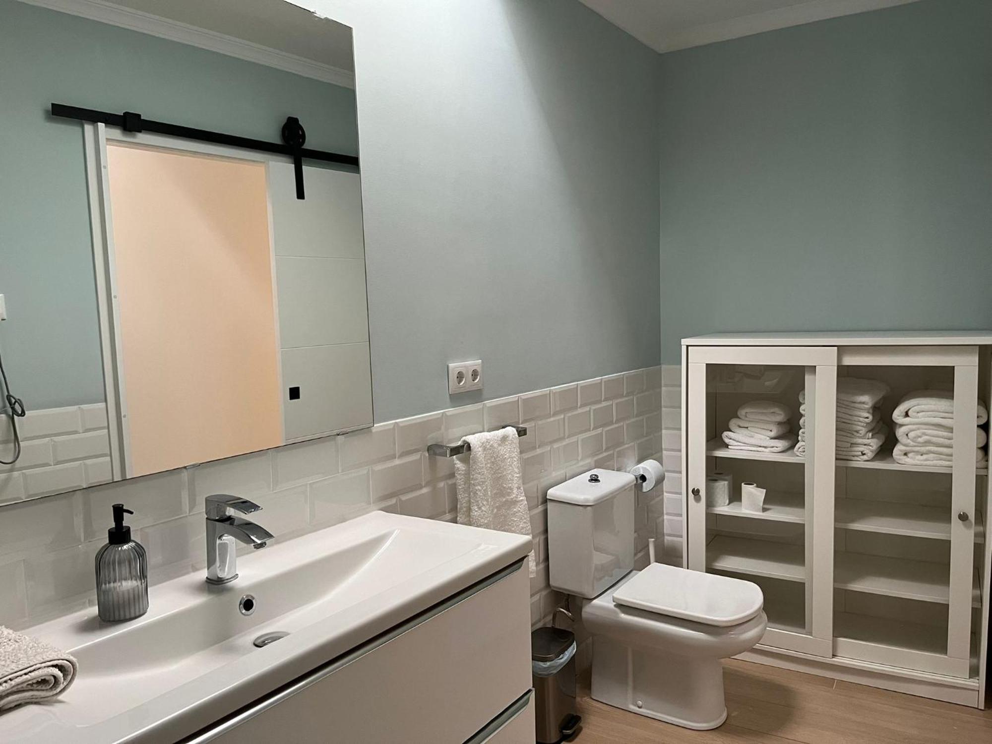 Apartamentos La Higuera 2 Rota Luaran gambar